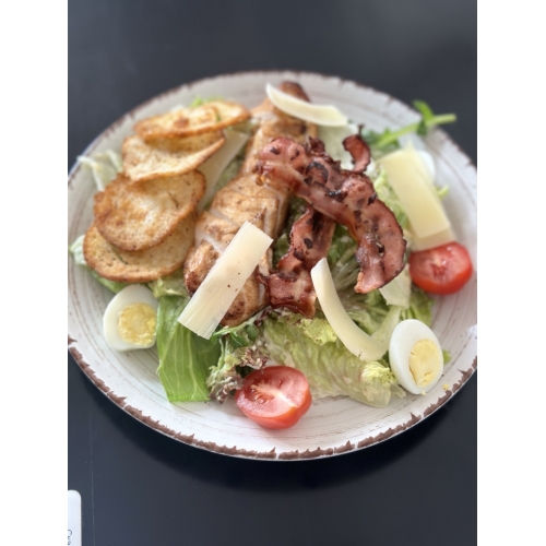 Салат Цезар з куркою